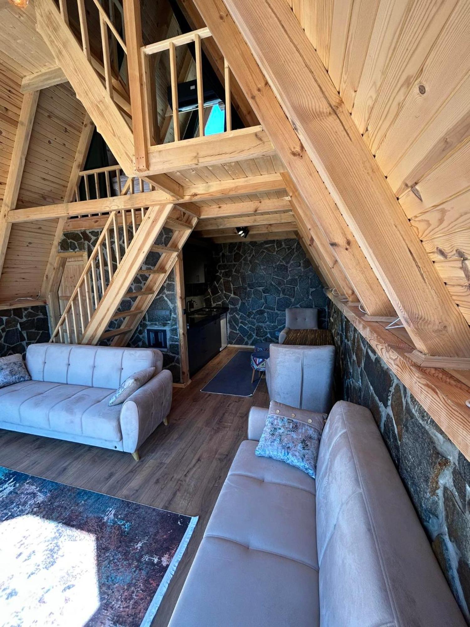 Oruba Bungalov Guest House รีเซ ภายนอก รูปภาพ